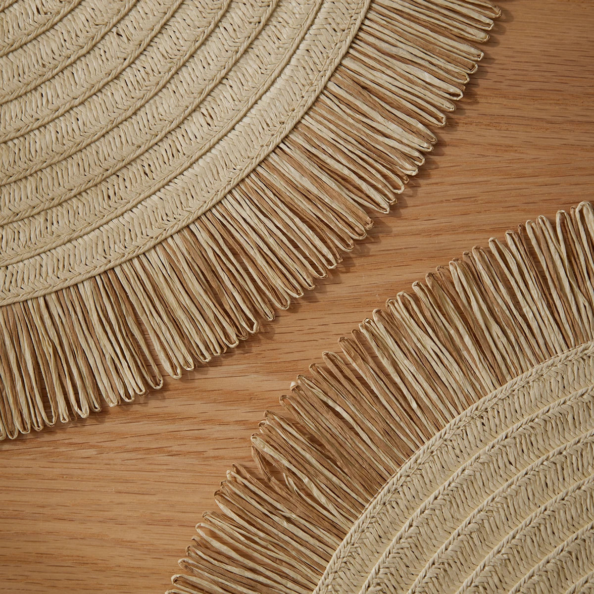 Rundes Tischset aus Papiergewebe im Nordic Stil – Beige Untersetzer