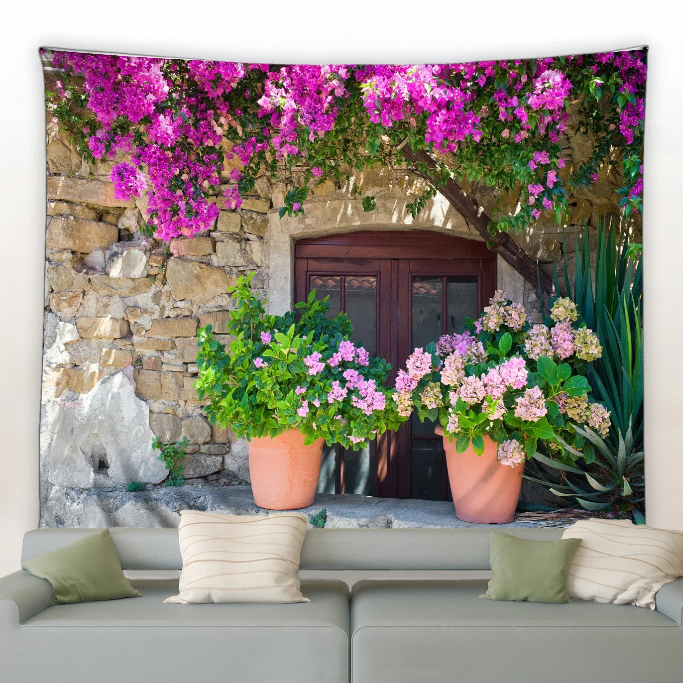 Frühlingshafte Wandtapisserie mit Schmetterlingen und Blumenmotiv