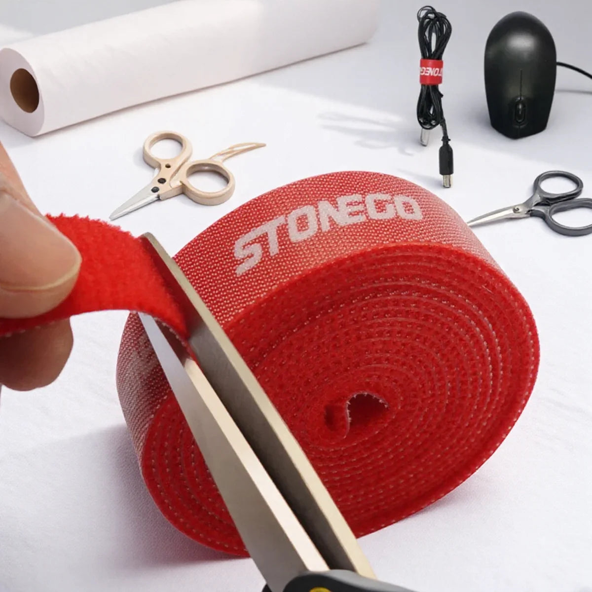 Doppelseitiges Kabelbinder Set für ordentliche Kabelorganisation Zuhause