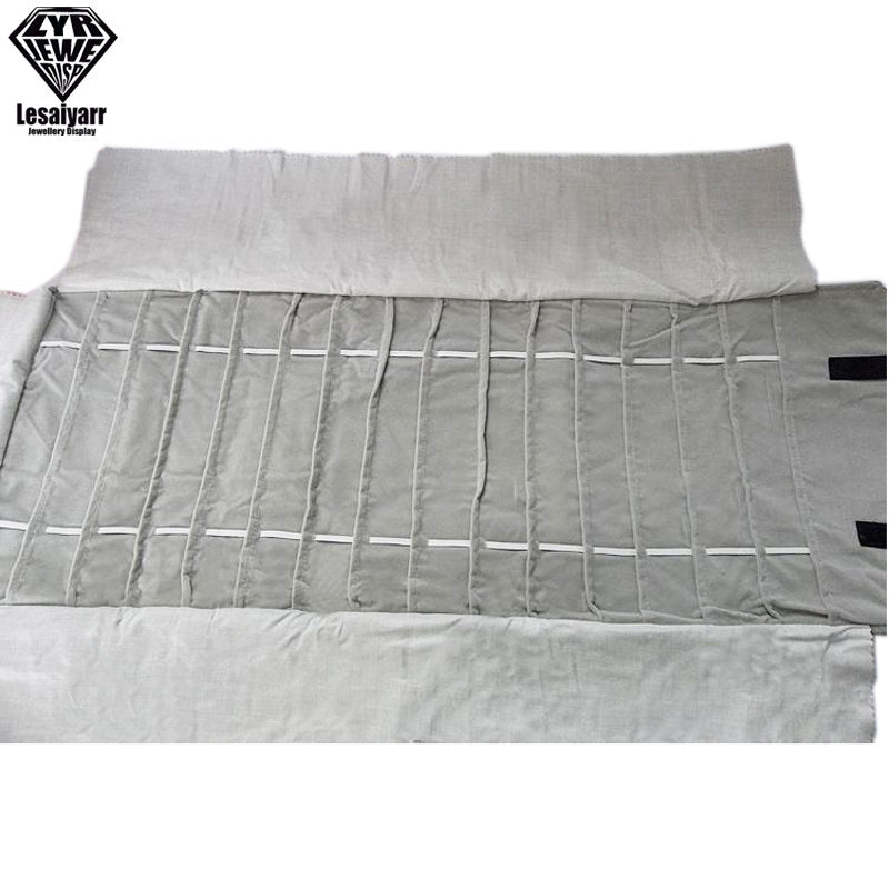 Praktische Samt Schmuckrolle für Ketten & Armbänder Reiseorganizer