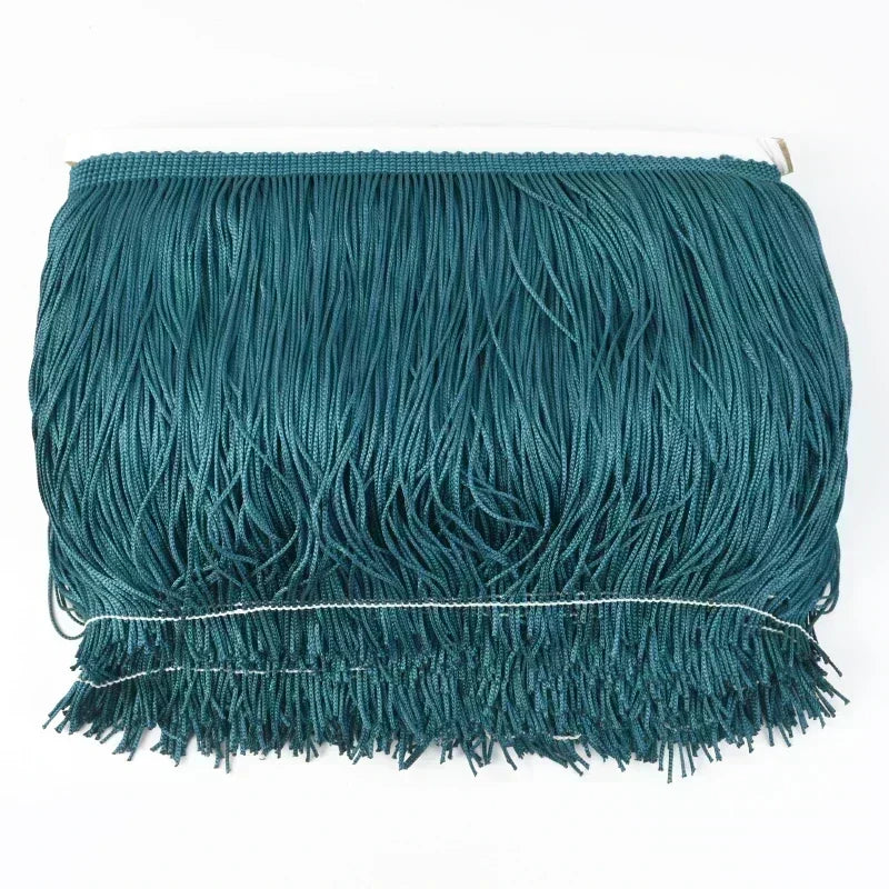 Dekorative Quastenfransen für Kleidung und Heimtextilien zum Nähen