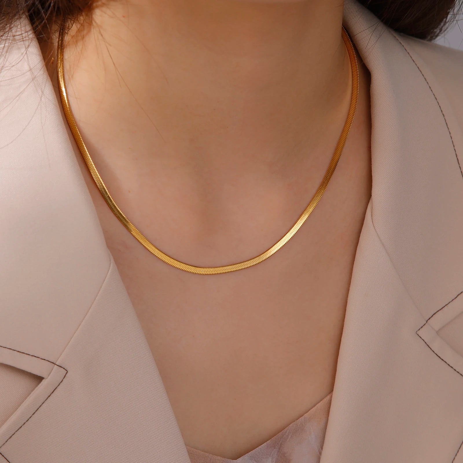 Elegante Edelstahl Schlangenkette für Damen und Herren in Goldfarbenem Design-Yabubest - Home & More