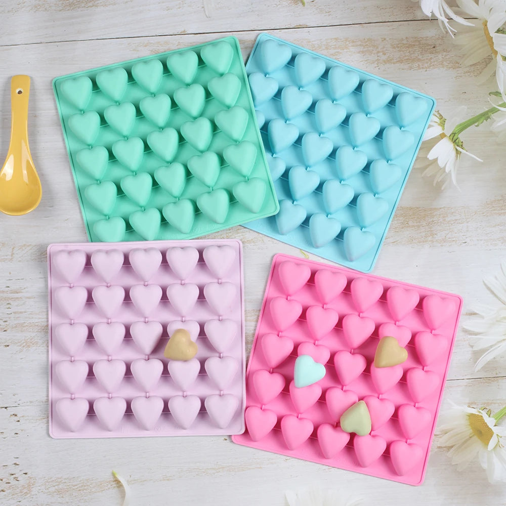 Dreidimensionale herzförmige Schokoladen-Silikon-Backform für Süßwaren