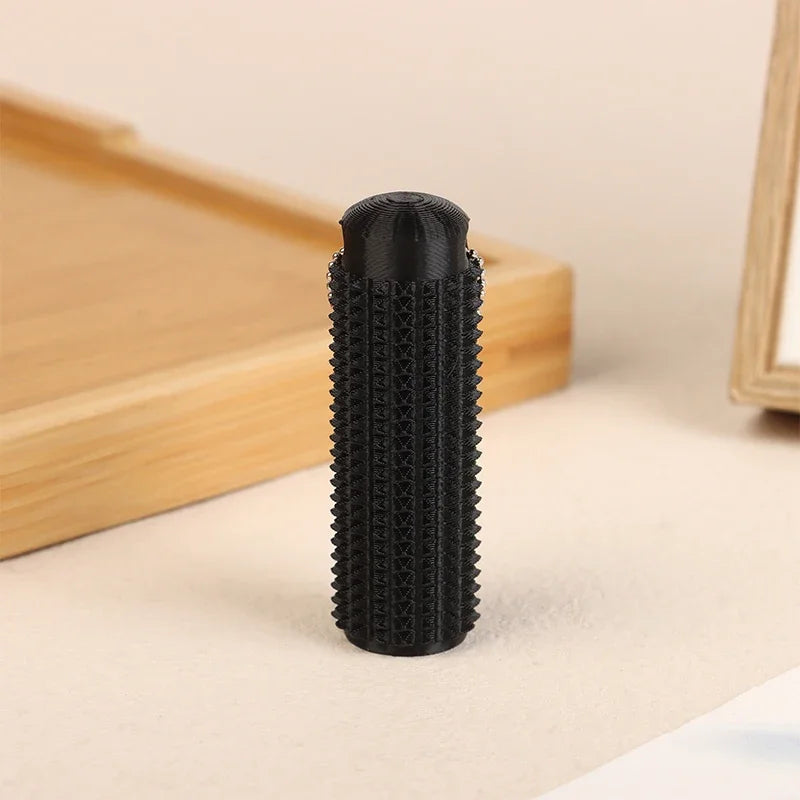 Mini Spiky Grippie Stressabbau Schlüsselanhänger für Erwachsene-Yabubest - Home & More