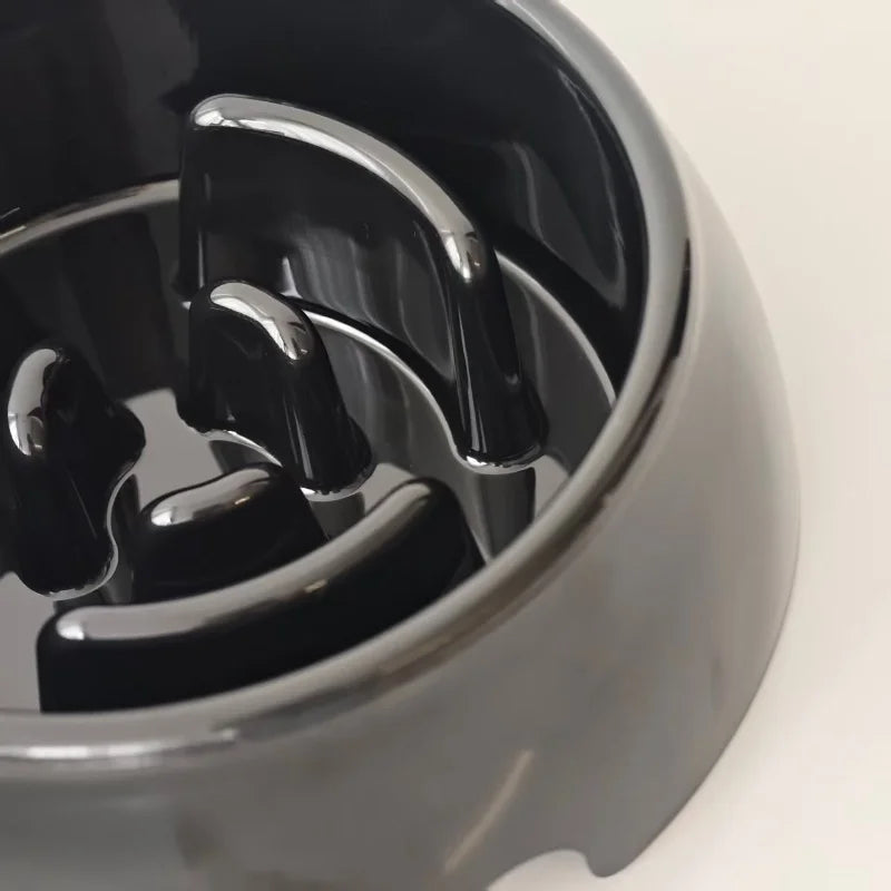 Großer Futternapf für Hunde mit langsam fressendem Design, leicht zu reinigen