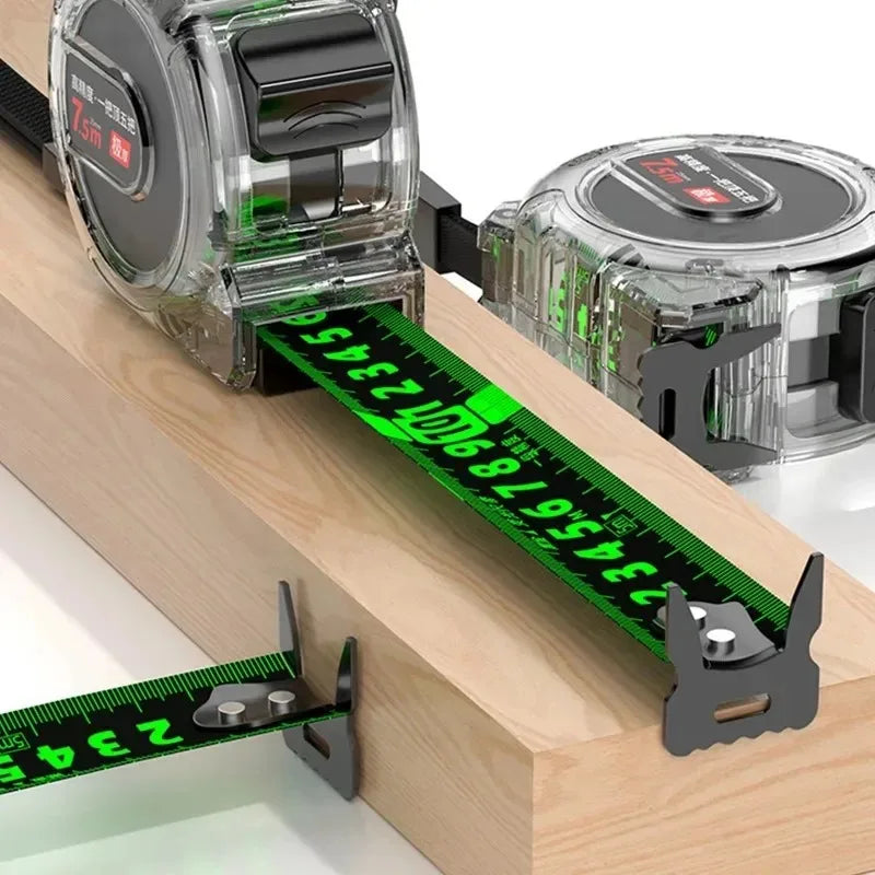 Robustes 10m Selbstsicherndes Maßband für Präzise Messungen