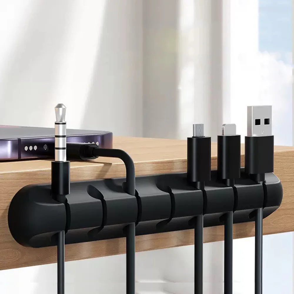 Selbstklebende Kabelhalter Clips für Schreibtisch und USB Ladekabel