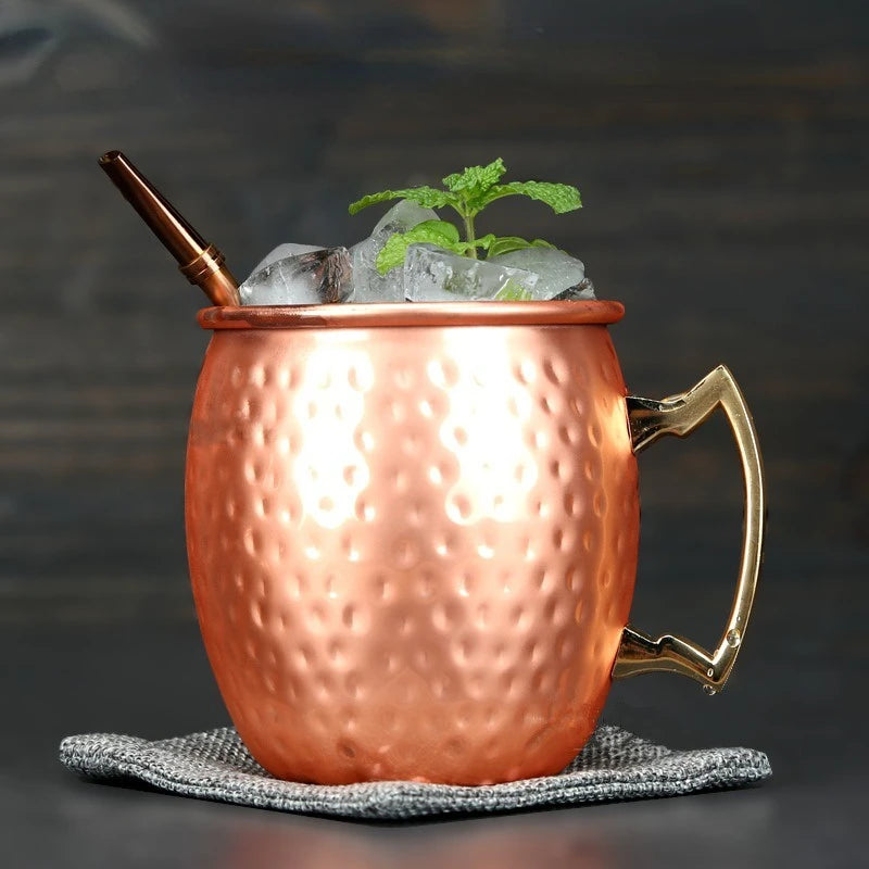 Vielseitiger 530ml Edelstahlbecher – Stilvoll für Moscow Mule, Bier & Kaffee in Schwarz & Roségold