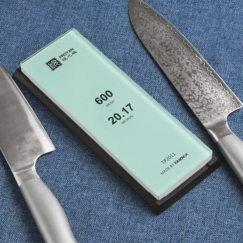 Professioneller weißer Alund Schleifstein für Küchenmesser und Holzarbeiten