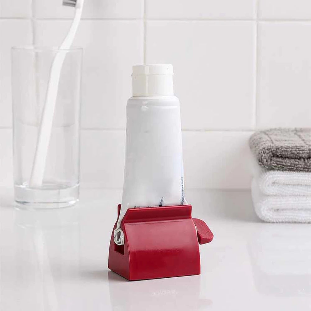 Praktischer Zahnpasta Quetscher für einfache Anwendung im Bad