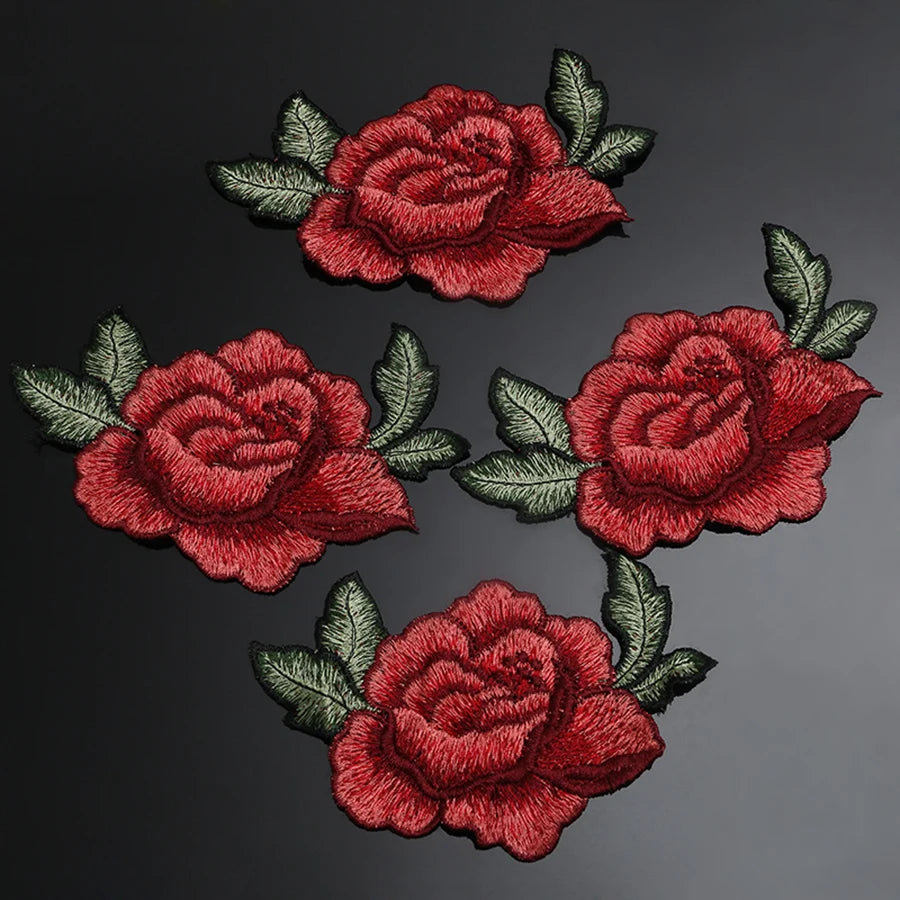 5-er Set Rote Blüten Stickerei Patches für Kleidung und Taschen