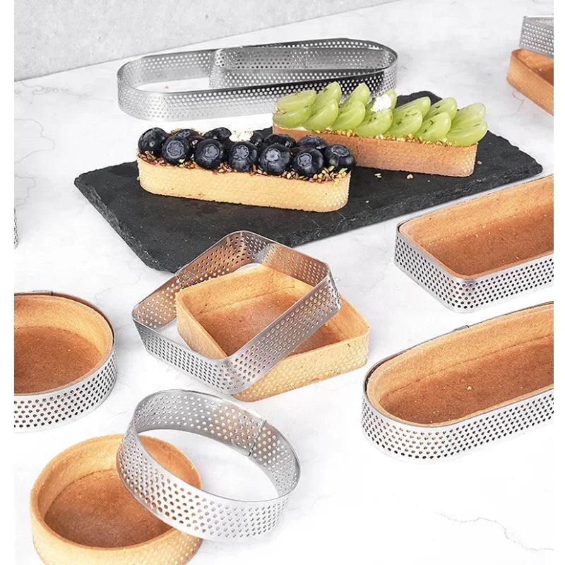 Perforierter Tartering für perfekte Obst Mousse Kuchen & Desserts