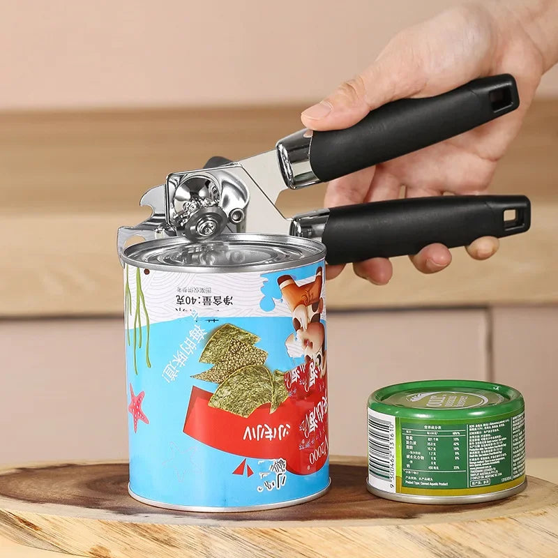Multifunktionaler Edelstahl-Dosenöffner mit ergonomischem Griff und Flaschenöffner