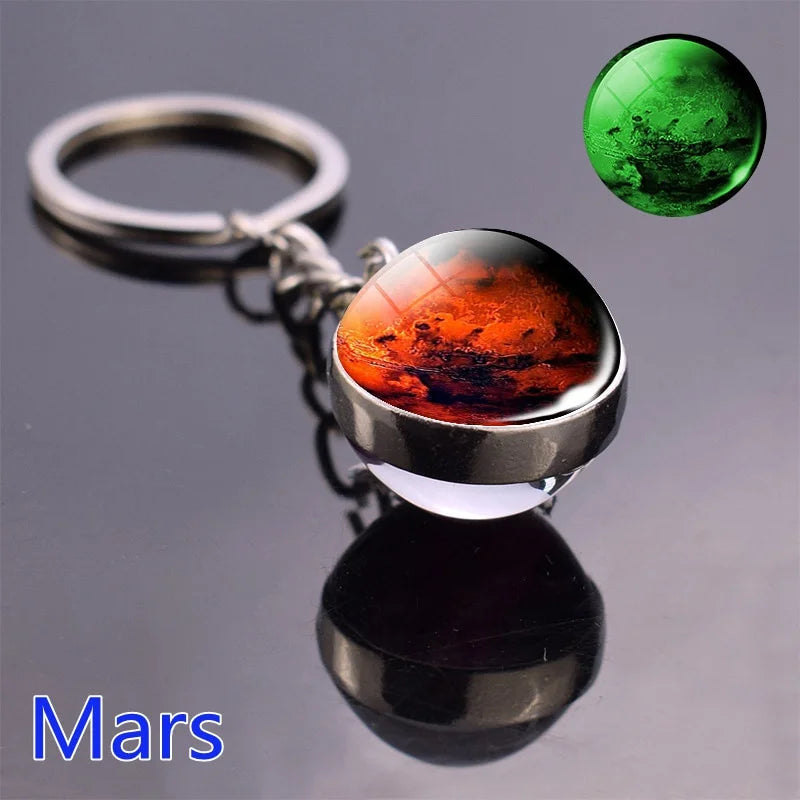 Leuchtender Solar System Schlüsselanhänger mit Glasball – Galaxy Design - Nachleuchten
