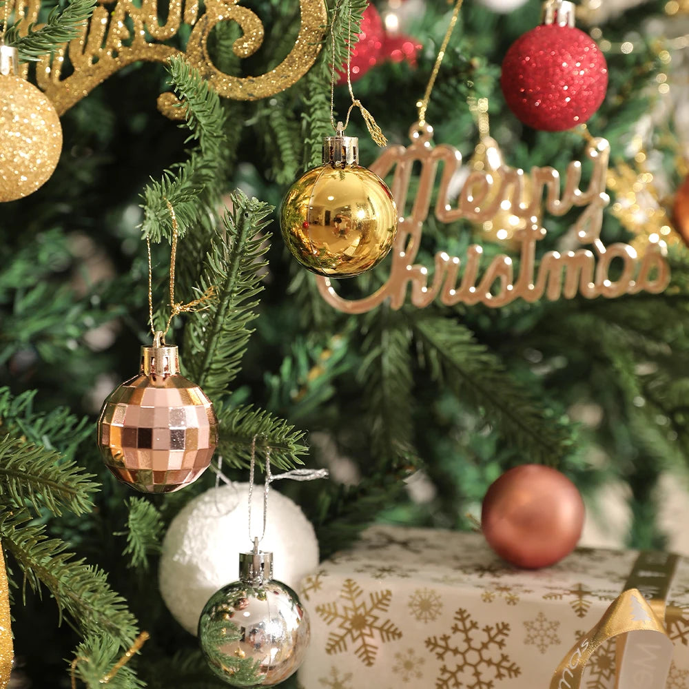 Festliche Weihnachtsbaumkugeln set für wohnraumdekoration