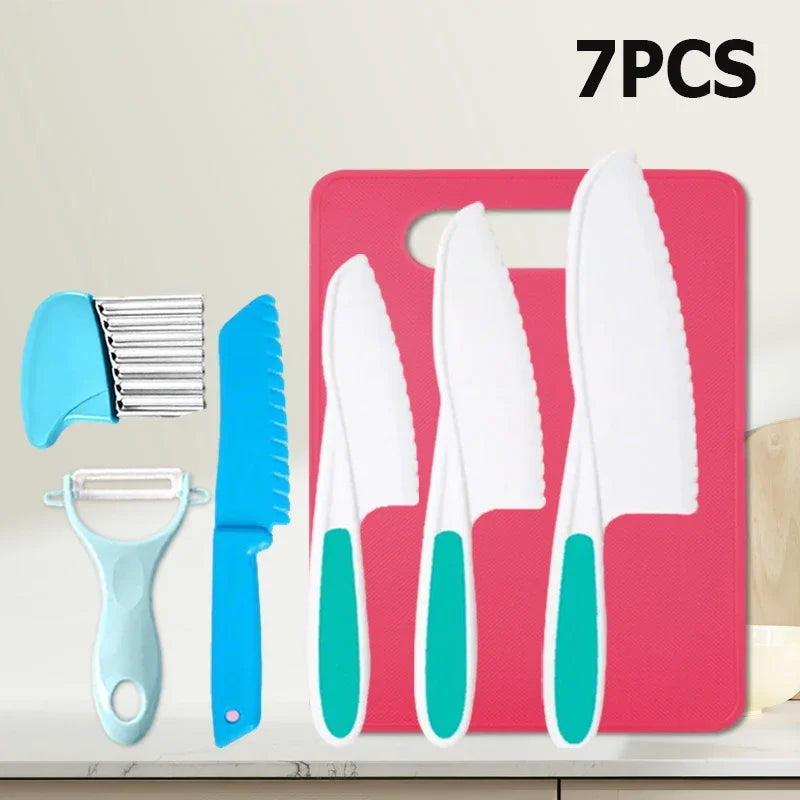 9-teiliges kindersicheres Kochschneider Messer Set mit Schälern und Schneidebrettern