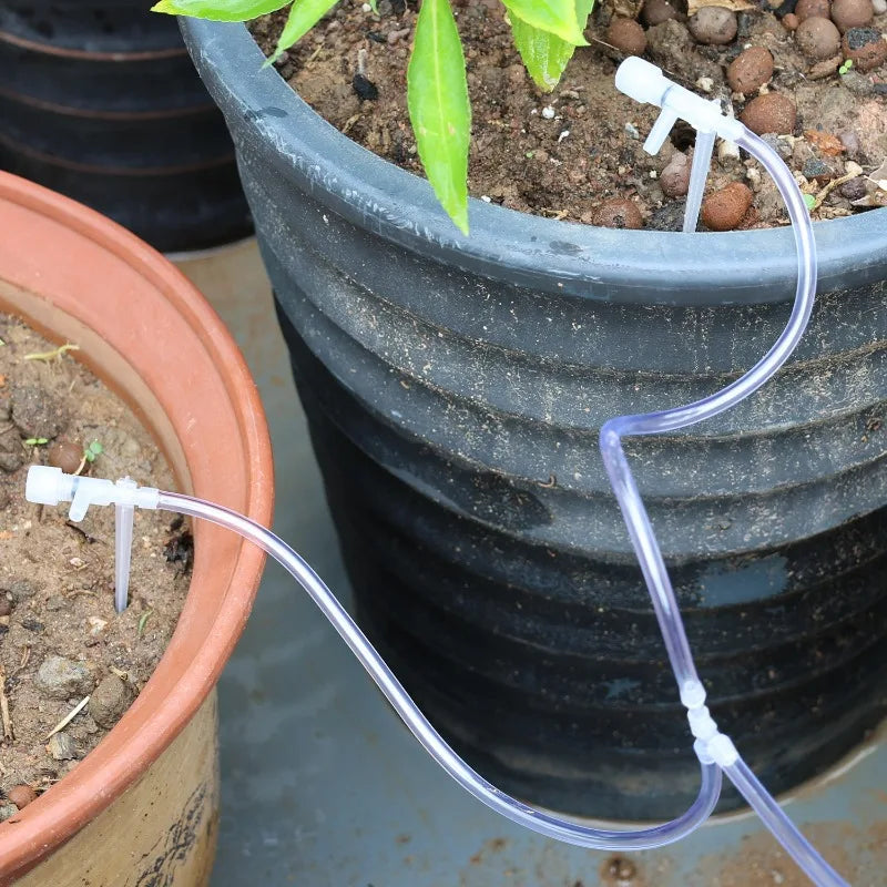 Effiziente Tropfbewässerung für Topfpflanzen im Garten
