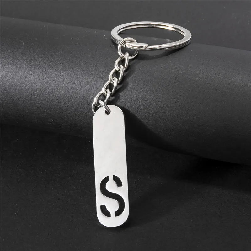 Edelstahl A-Z Buchstaben Schlüsselanhänger Metall Charm Unisex Geschenk