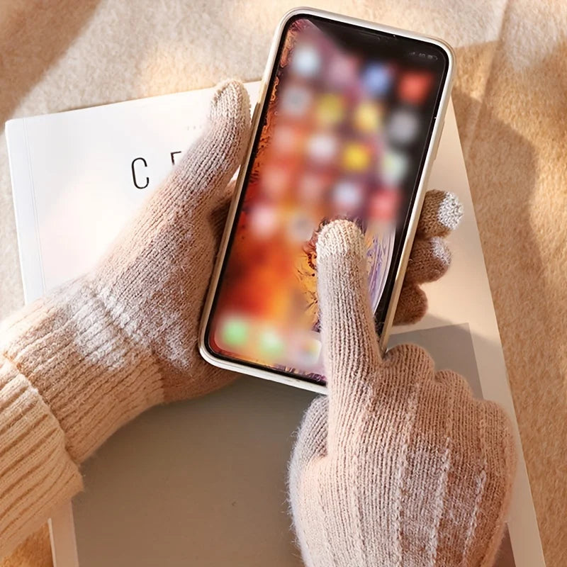 Nie wieder frieren: Touchscreen-Handschuhe für den Winter