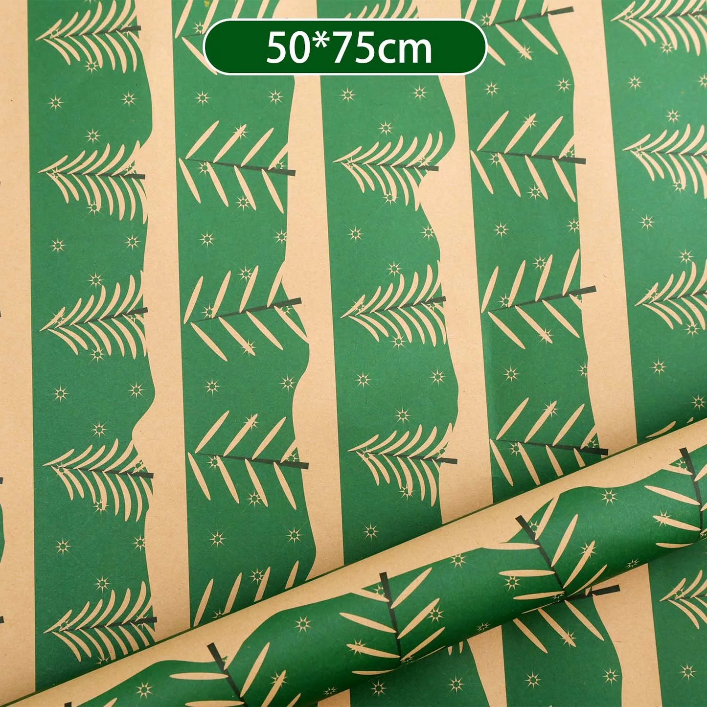50x75 cm Weihnachts Kraft Geschenkpapier mit Weihnachtsbaum und Weihnachtsmann
