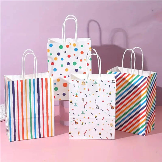 Bunte Kraftpapier Geschenktüten mit Griff für besondere Anlässe