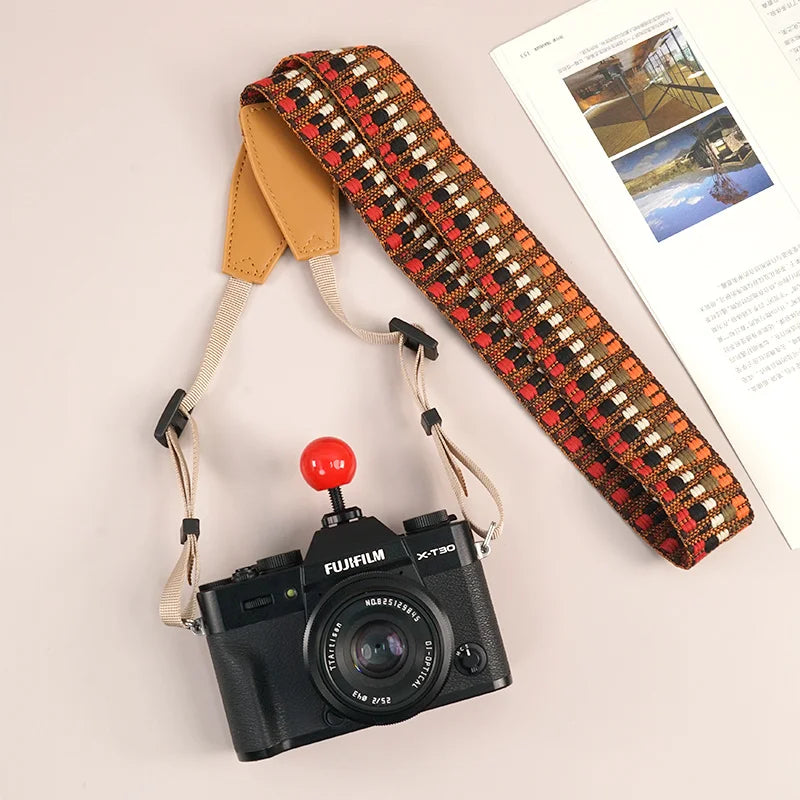 Breiter Vintage Kameragurt mit Blumenmuster für DSLR Kompatibel