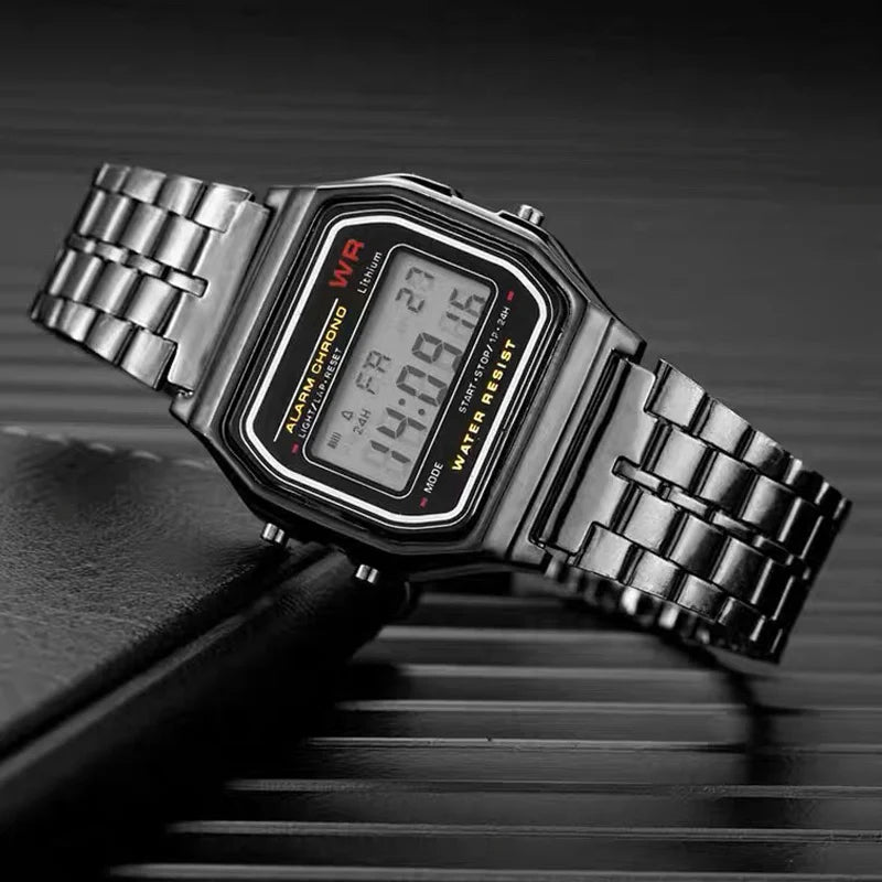 Digitale Retro Sportuhr mit LED Stahlband für Damen Herren Gold Silber