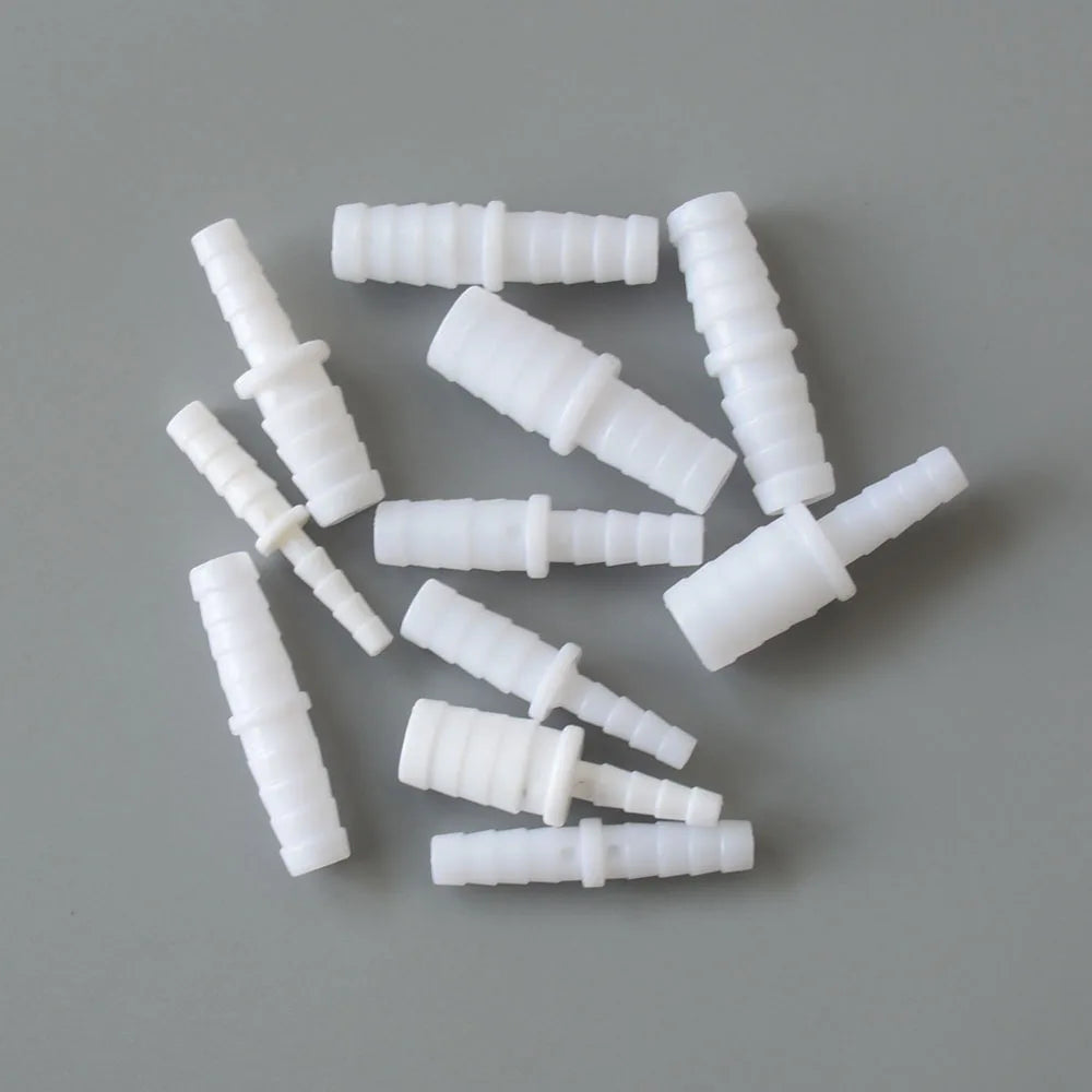 Lebensmittelechte PE Reduzierung mit Widerhaken Ø4-12mm – sicher - langlebig