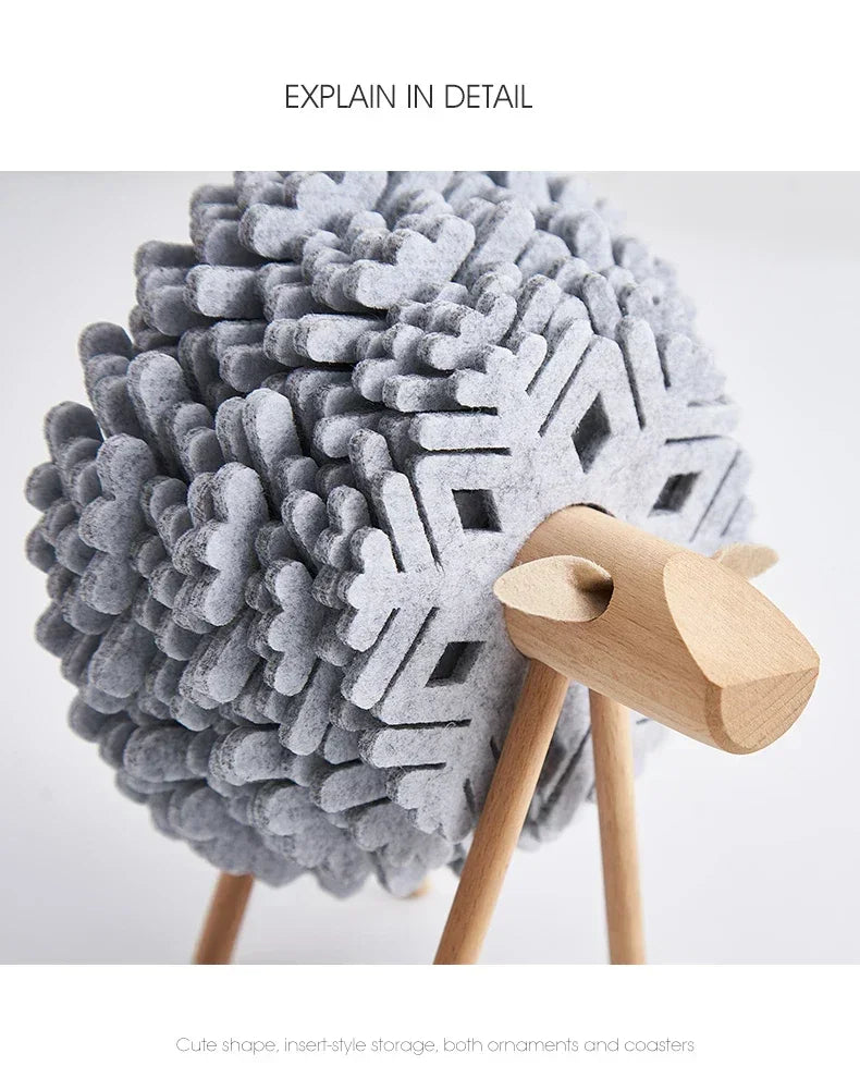 Kreativer isolierter Getränkeuntersetzer aus Filz in Hirschform