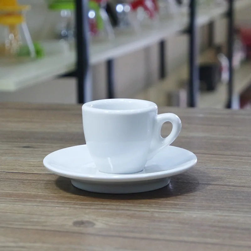 Espressotassen und Untertassen Set aus Keramik 9 mm Dick