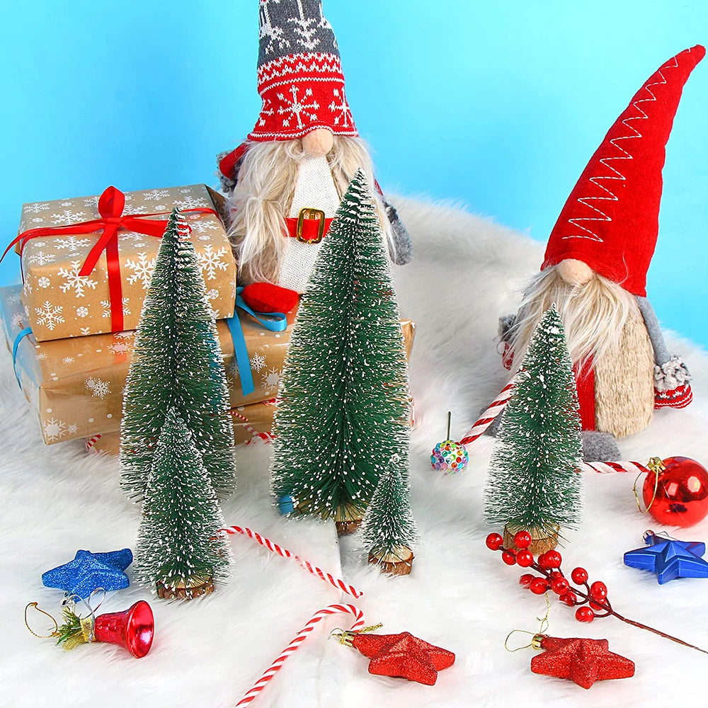 Weihnachtsdekoration Kiefernbaum 10-30 cm mit Holzsockel für Zuhause