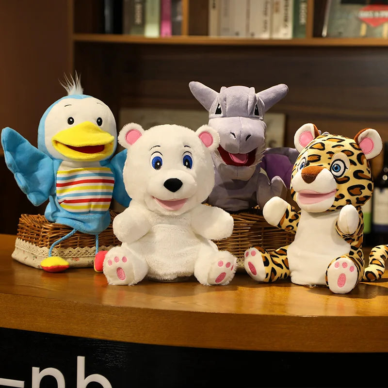 Kuschelweiche Handpuppen als Lernspielzeug für Kinder