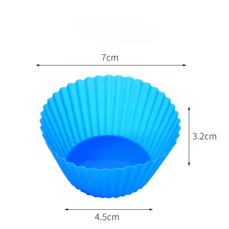 12-teiliges Set wiederverwendbarer Silikon Muffin Backformen bunt