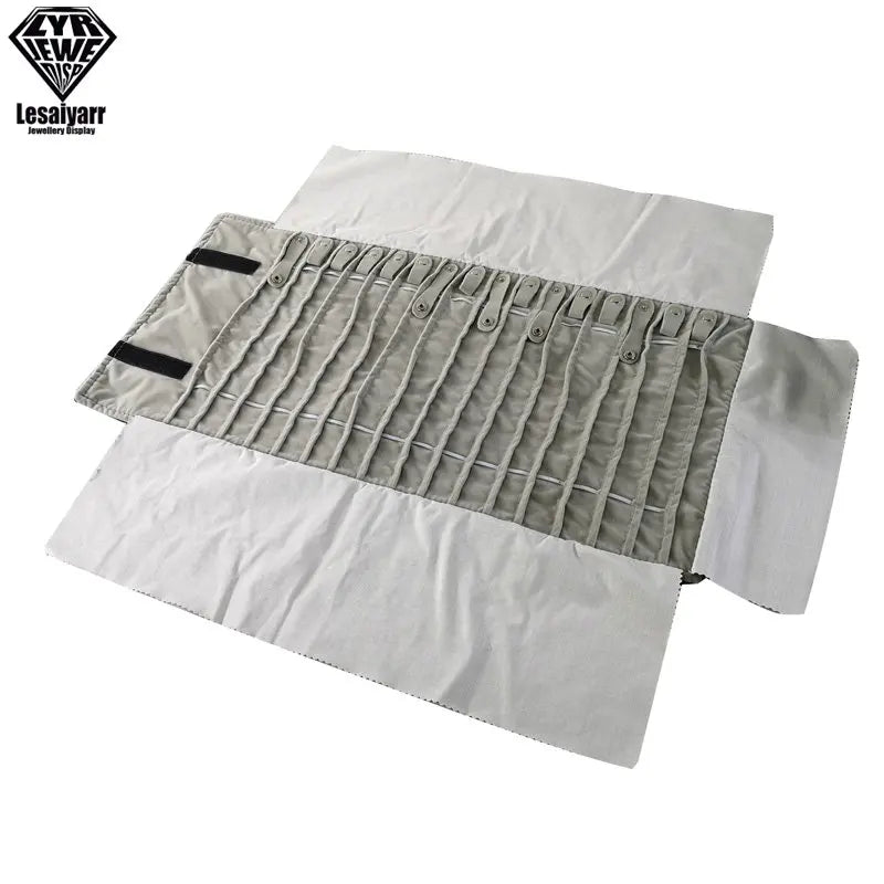 Praktische Samt Schmuckrolle für Ketten & Armbänder Reiseorganizer
