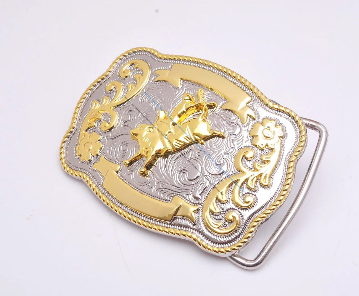 Ihr Statement für den Western-Look: Robuste Gürtelschnalle mit Bullenmotiv