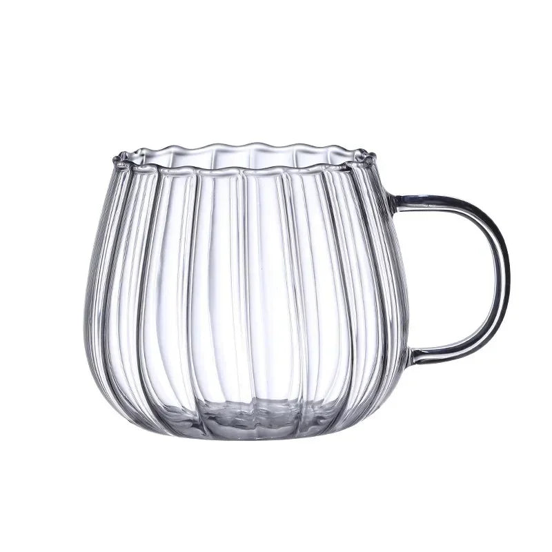 Hitze- & kältebeständige 400ml Borosilikatglas Tasse mit kreativem Streifendesign