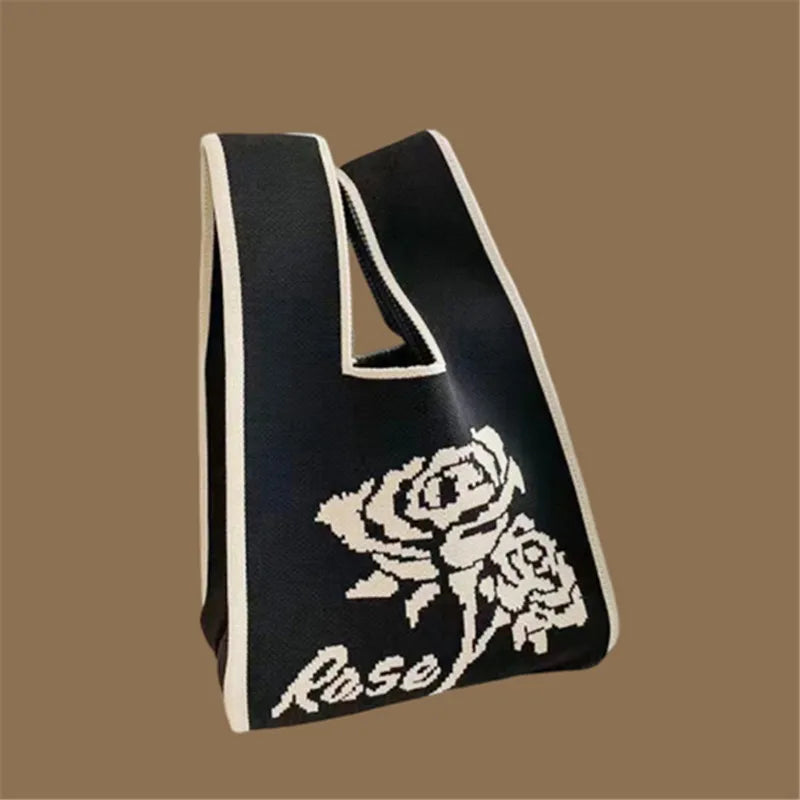 Handgefertigte kleine gestrickte Handtasche für Damen, vielseitig und leicht