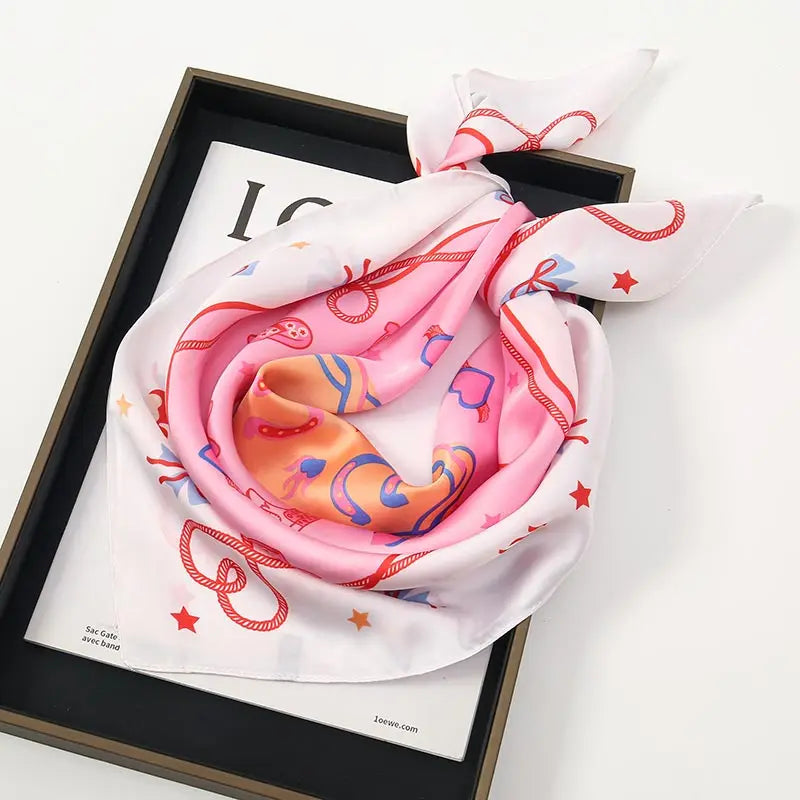 Modischer 70 x 70 cm Damenschal mit Paisley-Druck-Yabubest - Home & More