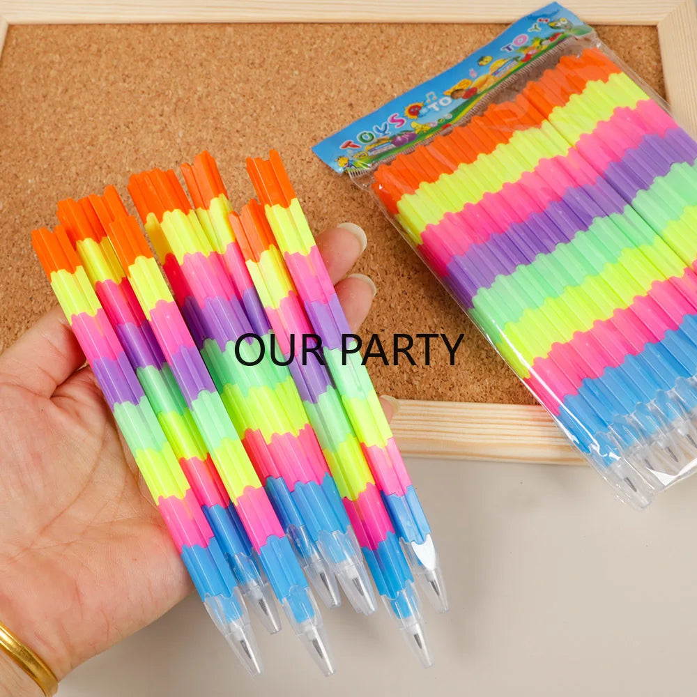 12er Set Stapelbare Regenbogen Blockstifte als Partygeschenk Kinder