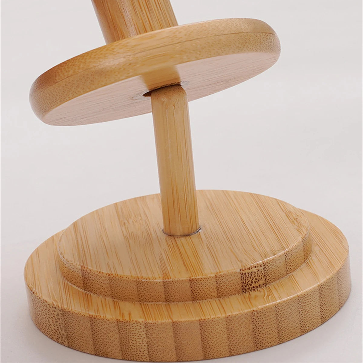 Bambus und Holz Garnhalter mit drehbarem Spulenlager für Zuhause