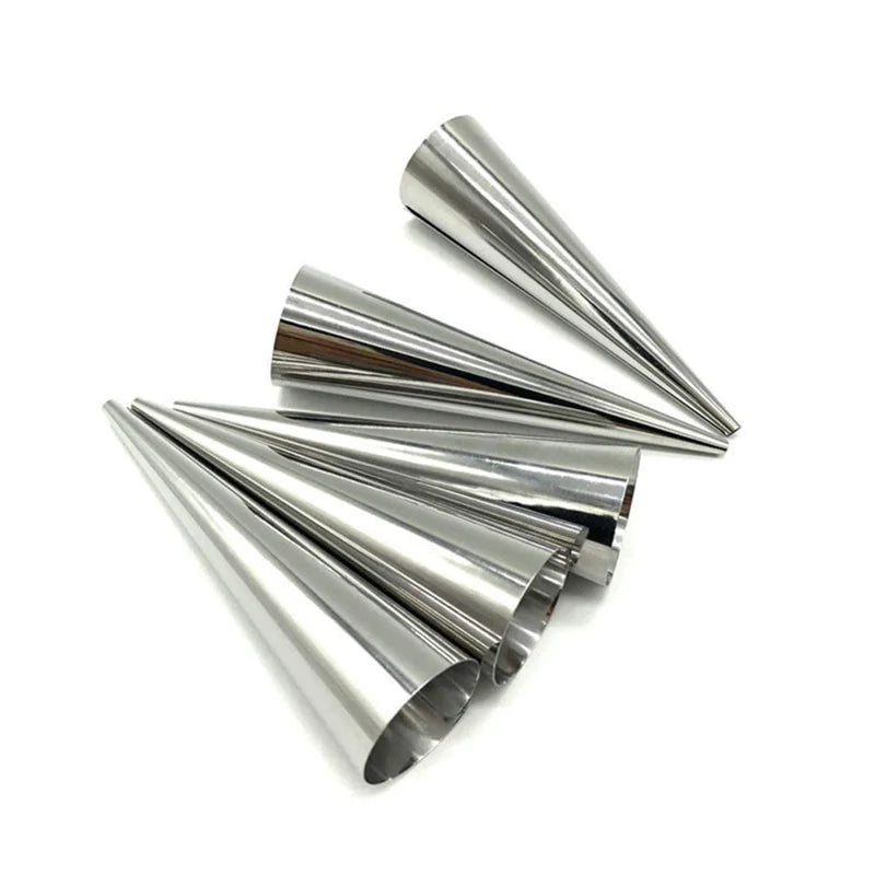Perfekte Croissants - Desserts: 16-teiliges Edelstahl Kegel Form Set, rostfrei
