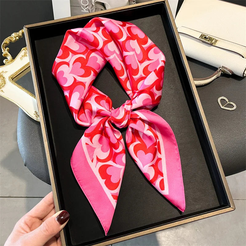 Vielseitiger 70x70 cm Damen Schal aus seidigem Polyester – stilvoll - leicht