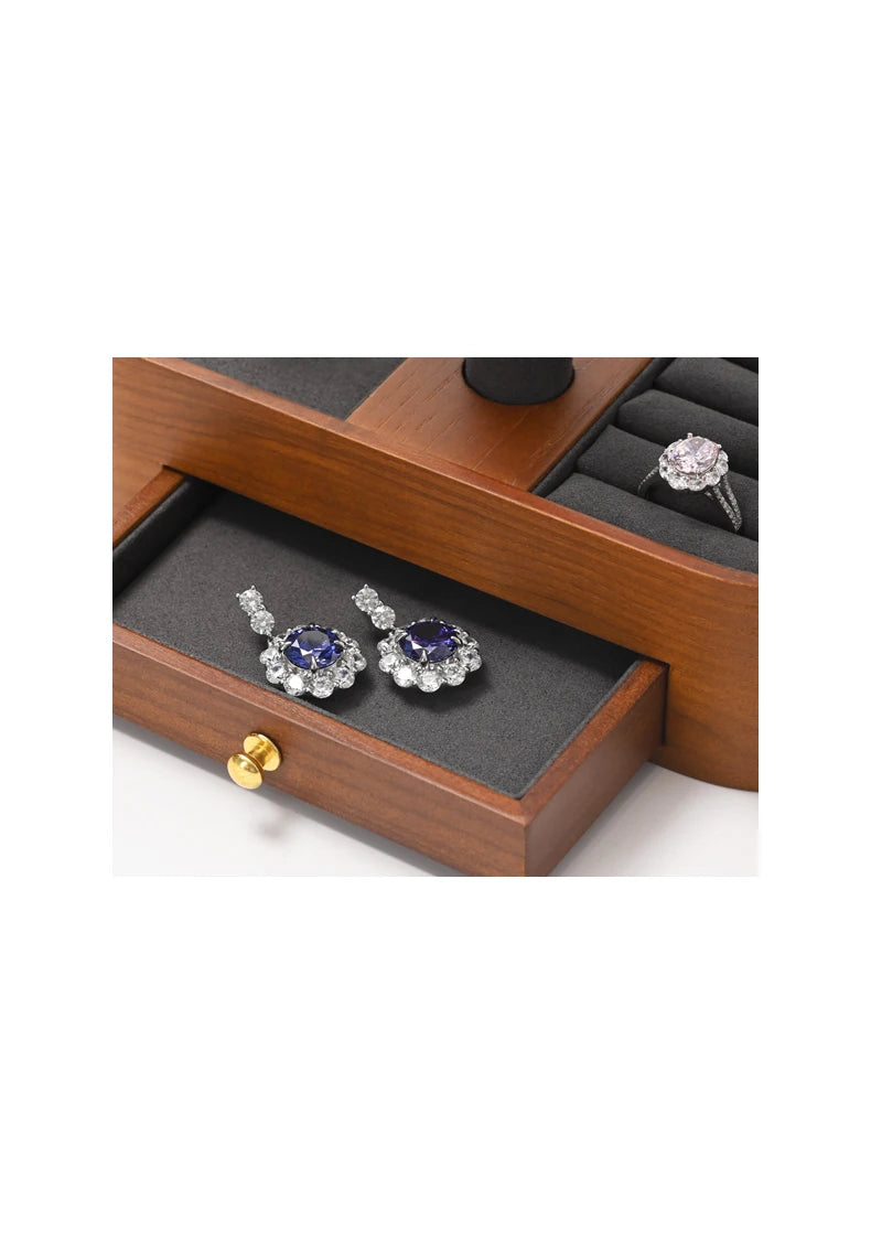 Praktischer Schmuck Organizer aus Holz mit vielseitigen Haltern