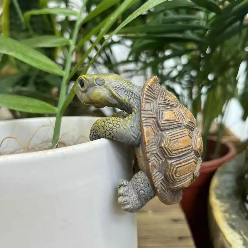 Liebevolles Resin-Schildkröten-Ornament zum Aufhängen – wetterfest - handgemacht