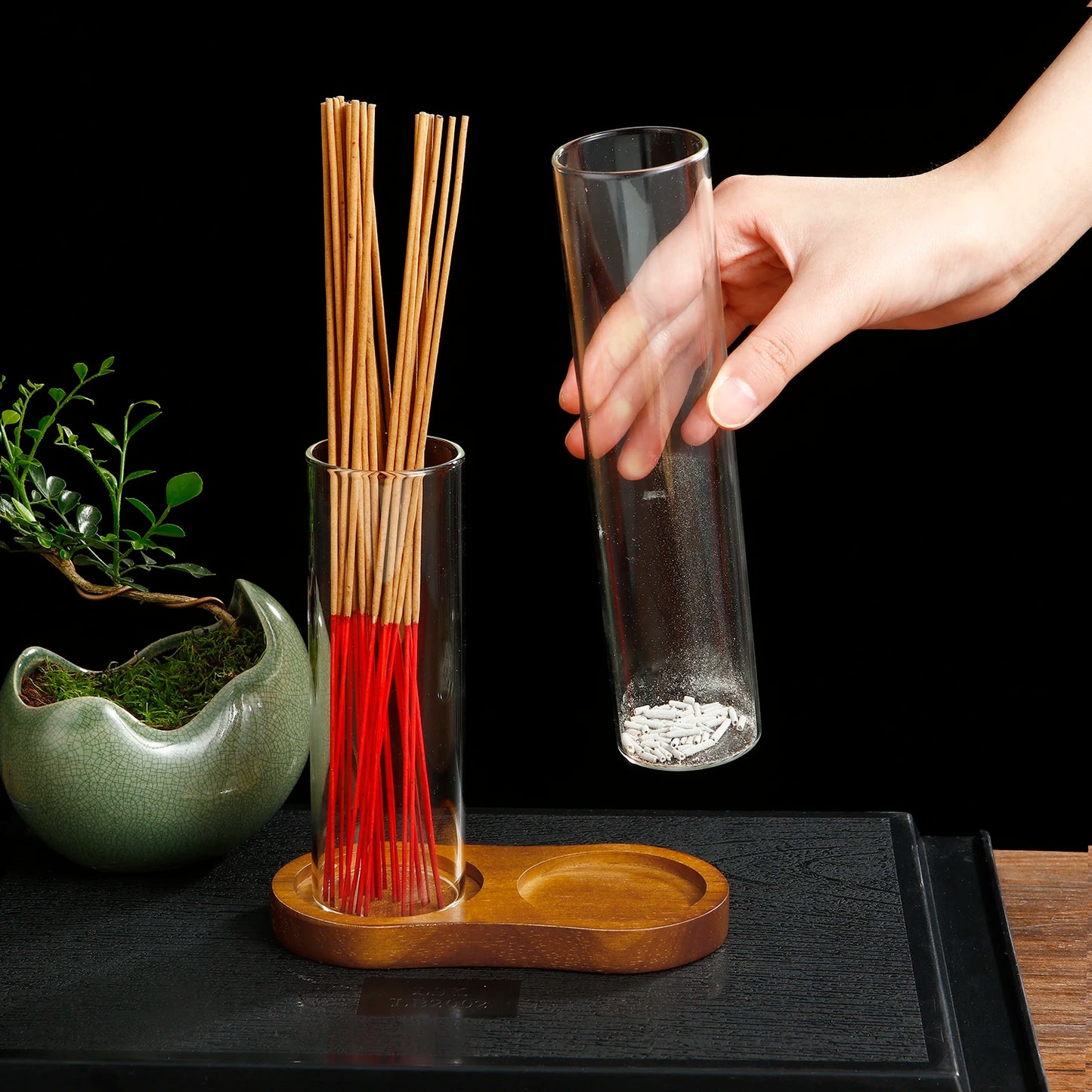 2 in 1 Räucherstäbchenhalter aus Glas mit Organizer und Aschefänger