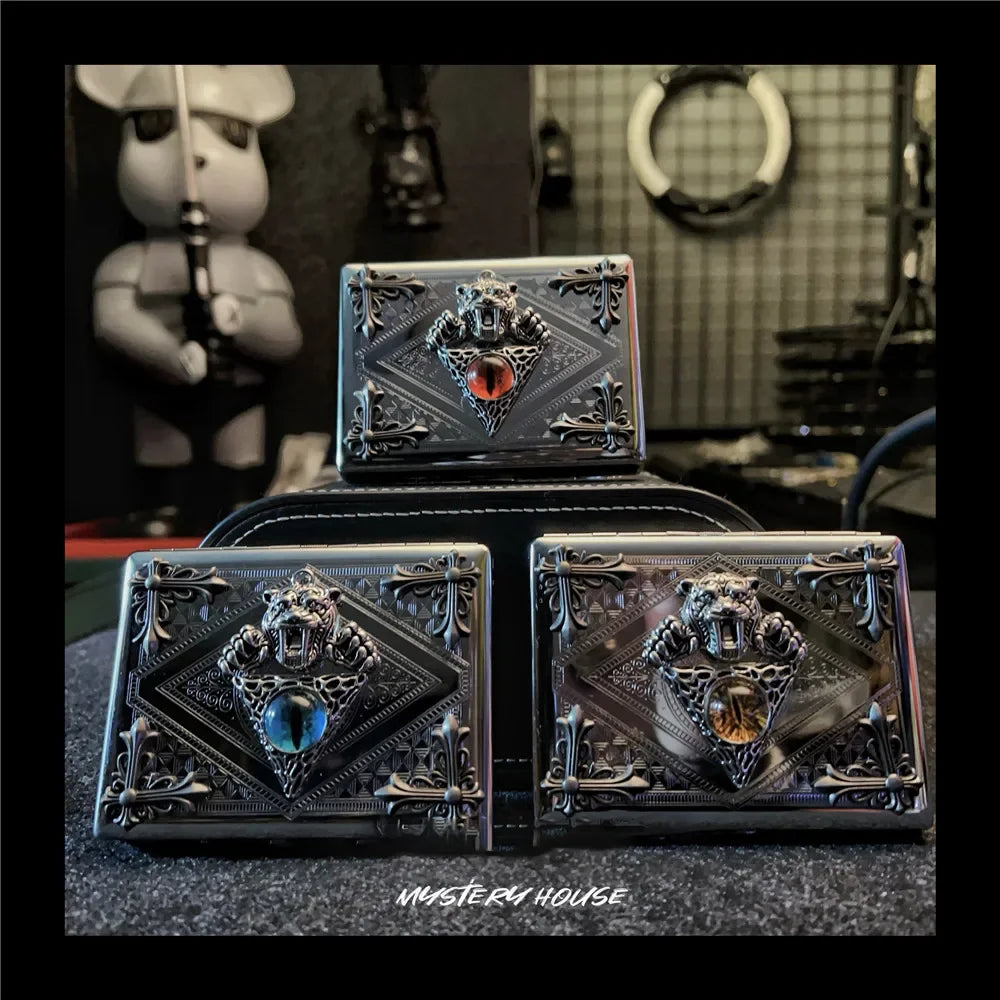 Robustes Metall Zigarettenetui für 20 Zigaretten mit Spiegeltechnik