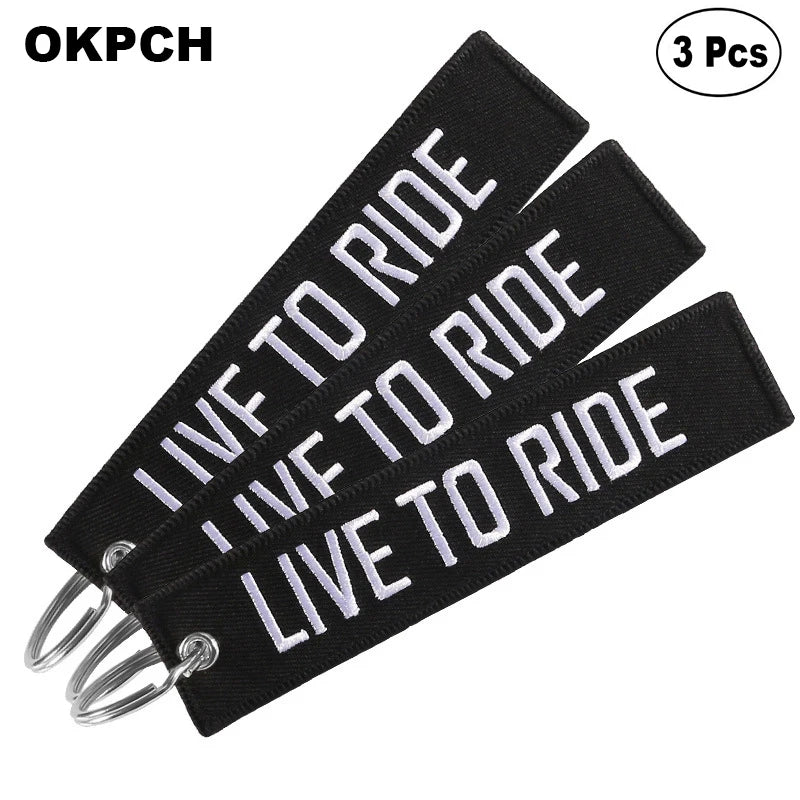 3-teiliges Schlüsselanhänger Set Bestickte Metallanhänger für Autos Motorräder