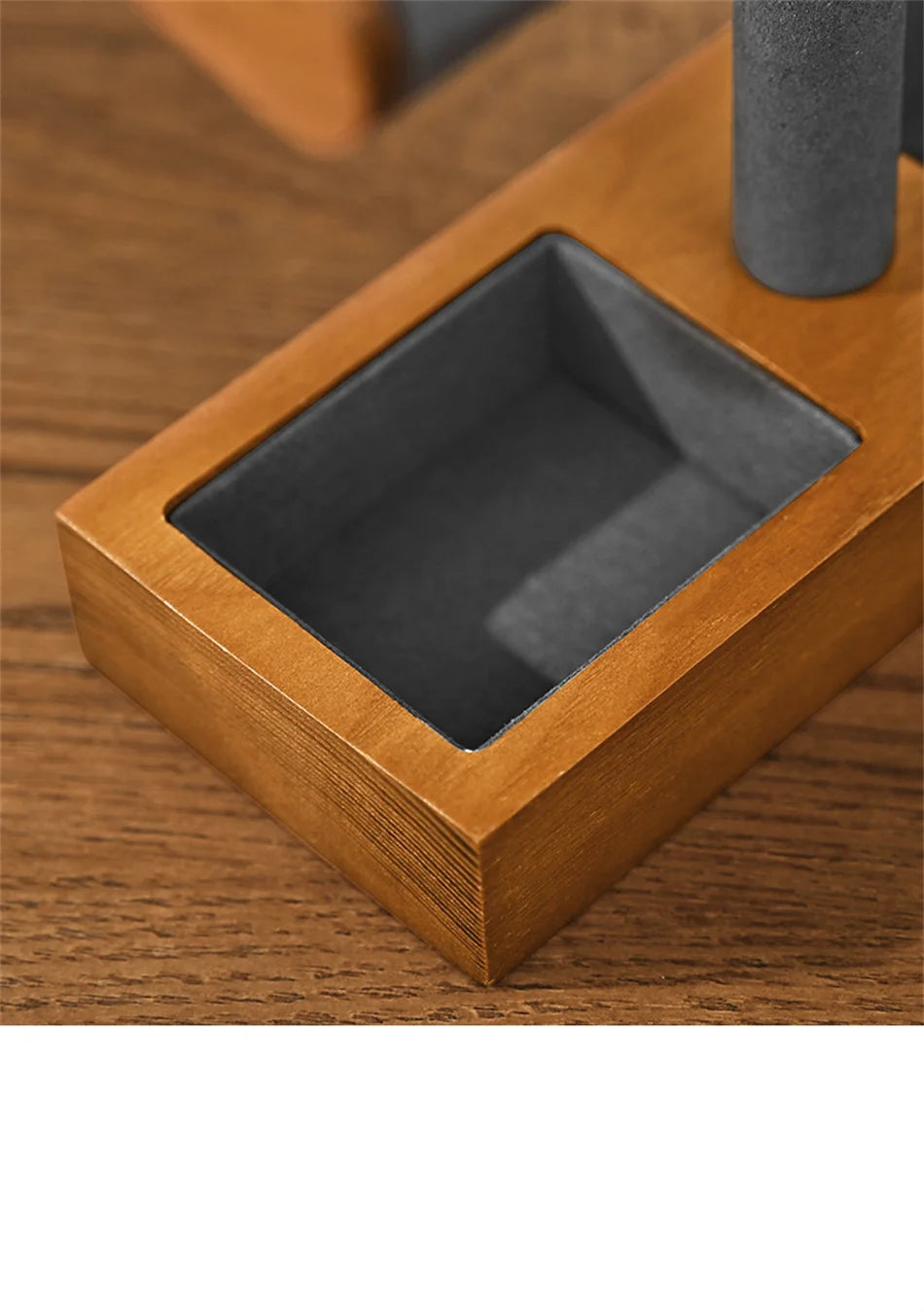 Eleganter Schmuckorganizer aus Holz mit vielseitigem Stauraum