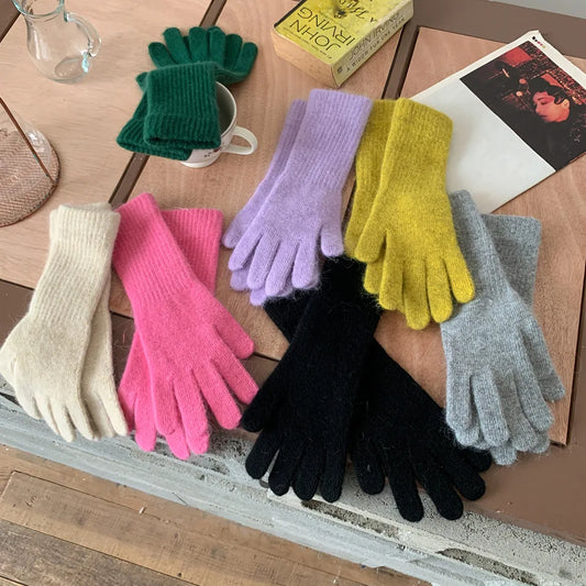 Lange warme Damen Handschuhe aus Kaninchenwolle für den Winter