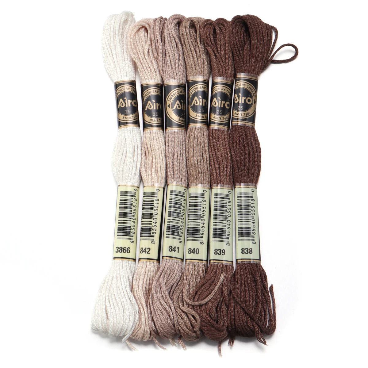 Umfangreiches Set Stickgarn für Handarbeiten mit bunten Farben